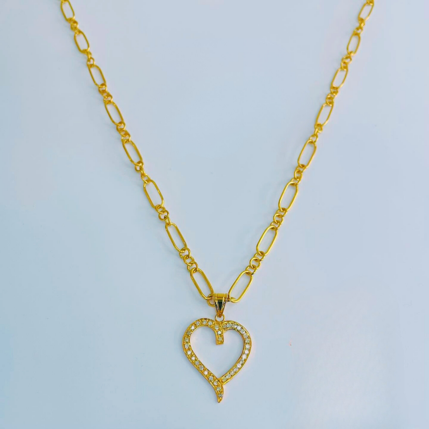 Helly Necklace