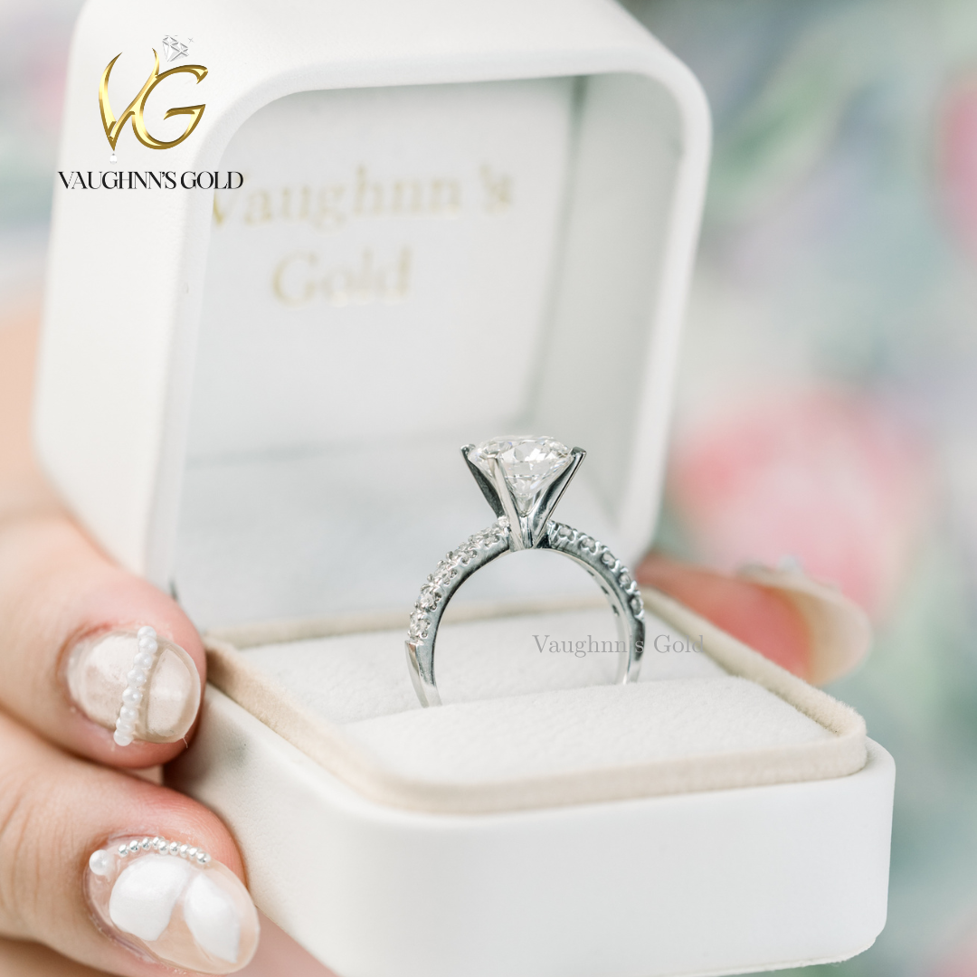 Euly & Vivian / Odette