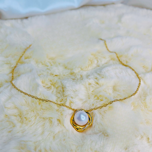 Pearl Necklace