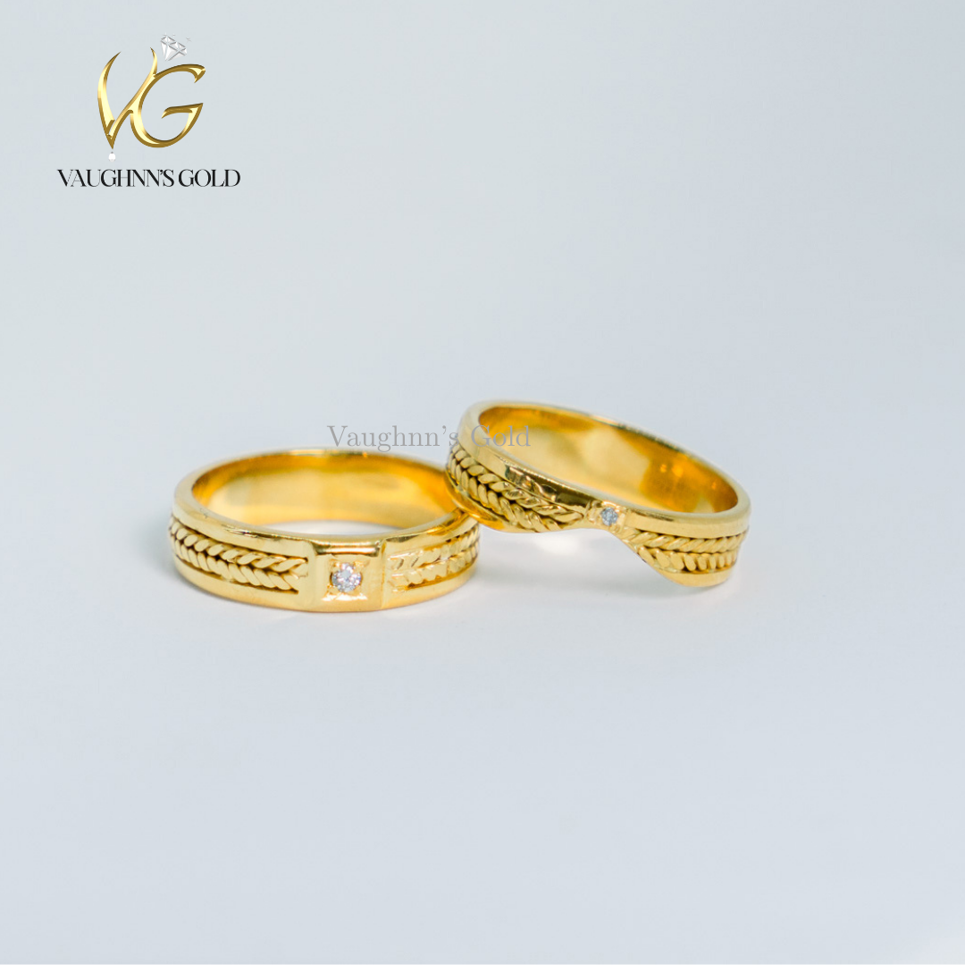 Dionysu and Dionysa in V cut